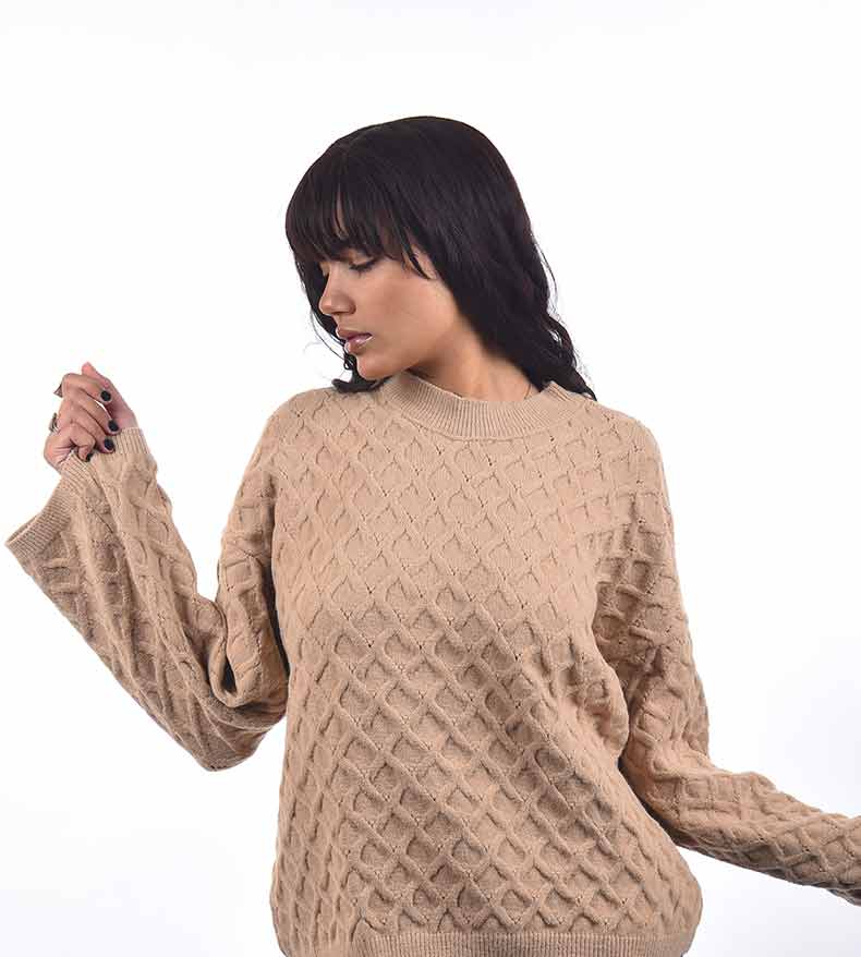 بلوزة تريكو