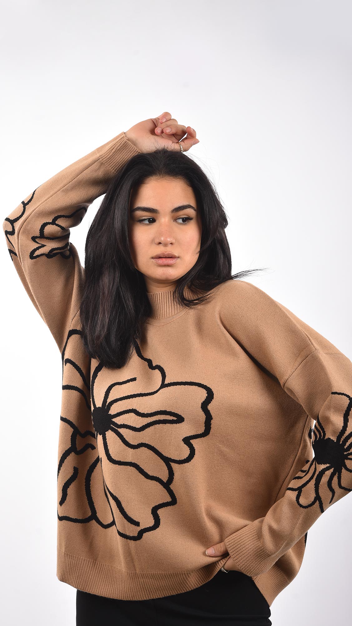 Pullover round neck slip on long sleeves floral 