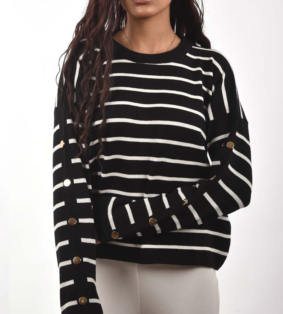 Knitted pullover with fine stripes