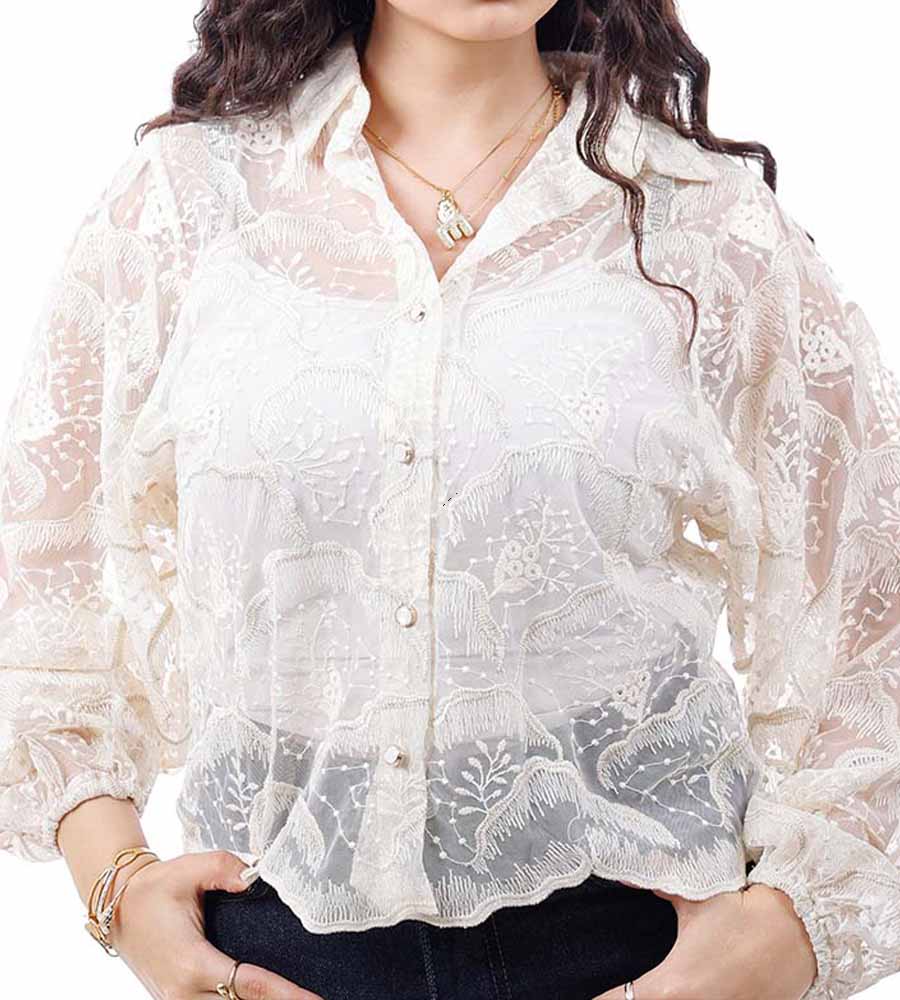 Collar & buttons tulle blouse