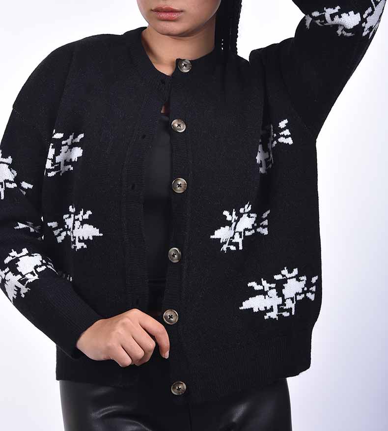 Knitted cardigan ( buttons)