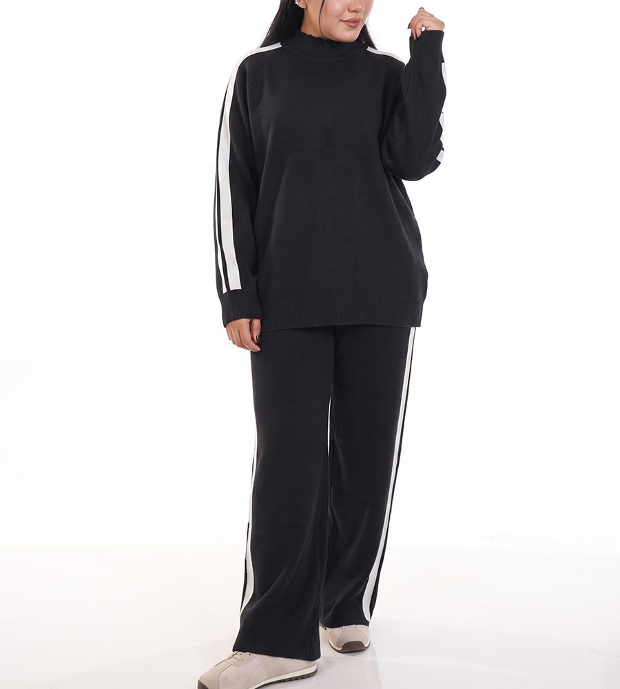 Solid Knit Suit with Double Side Stripes