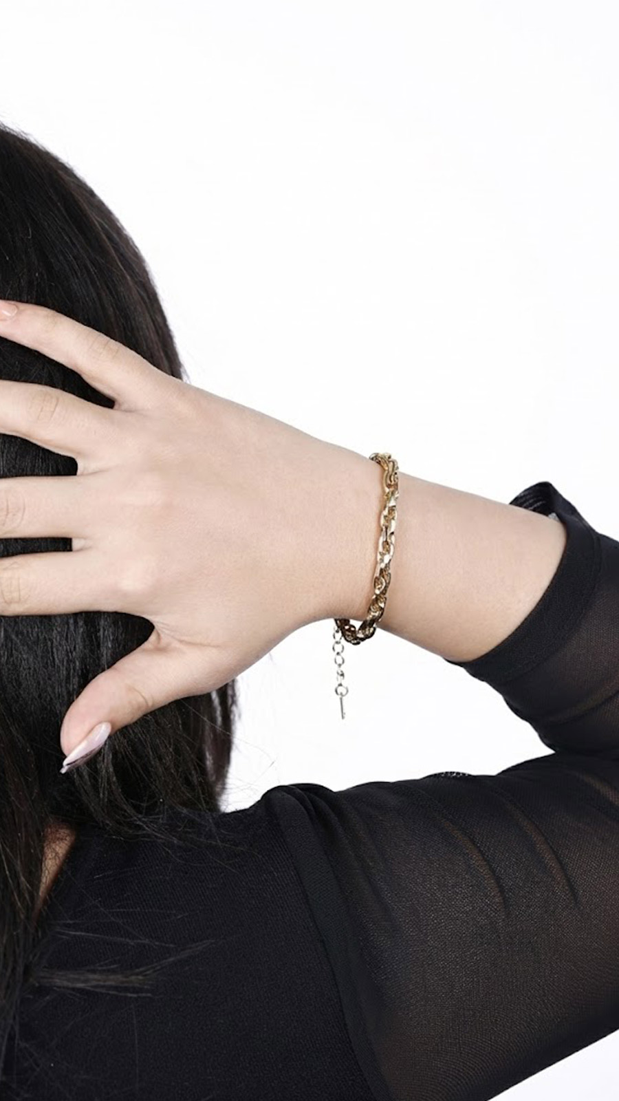 أسورة  متشابكة